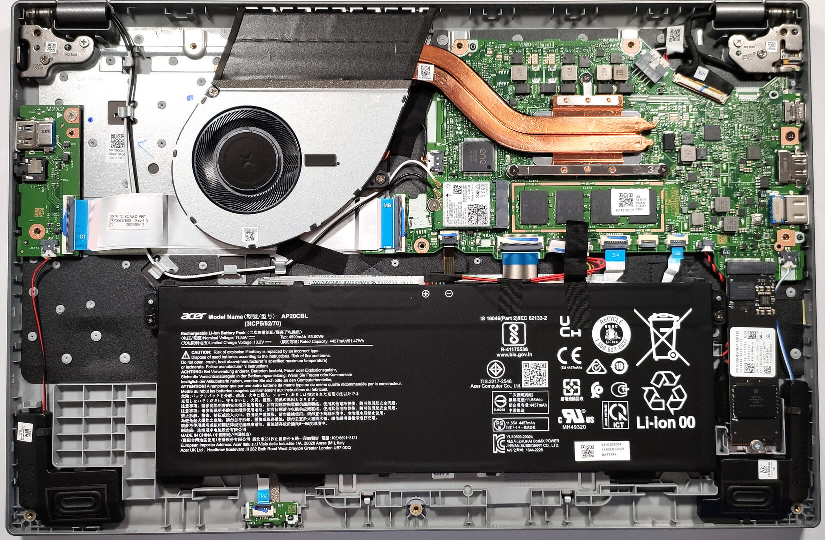 Internal Photo of Acer Aspire A515-58M, A515-58MT, A515-58P, A515-58PT, black backlit US keyboard (ACER A515-58M)